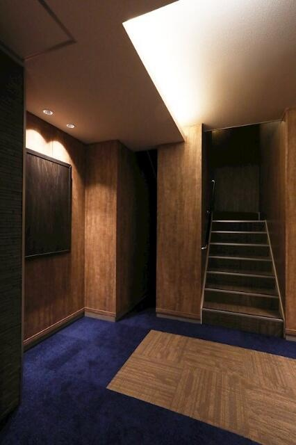 風香東新宿のロビー|建物の内部です