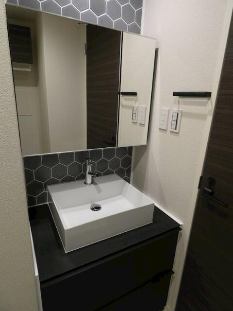 風香東新宿の洗面所|脱衣スペースもあります