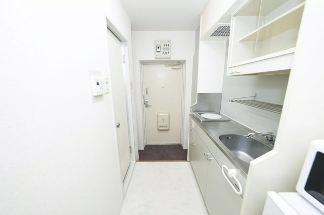 AP785 ハイタウン西蒲田 403のキッチン|



