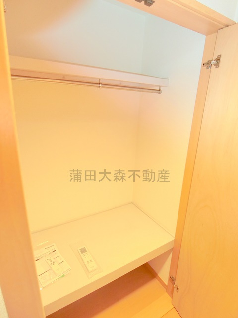 池上7丁目戸建の設備|洋室7.5帖　収納