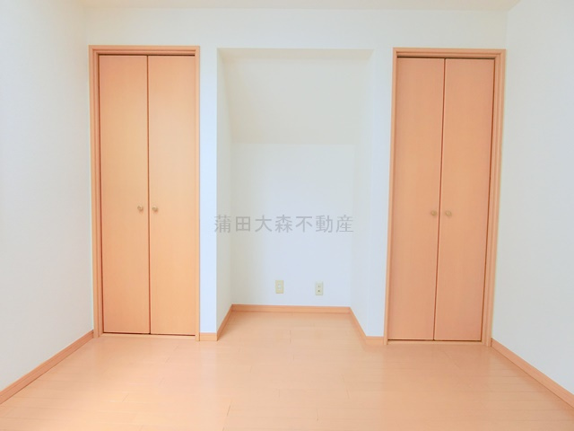 池上7丁目戸建の洋室