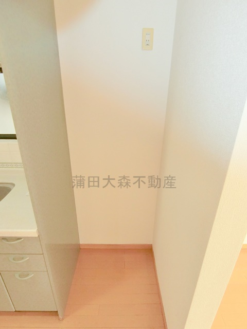 池上7丁目戸建のキッチン|冷蔵庫置き場