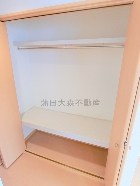 池上7丁目戸建の収納|洋室8.5帖　収納