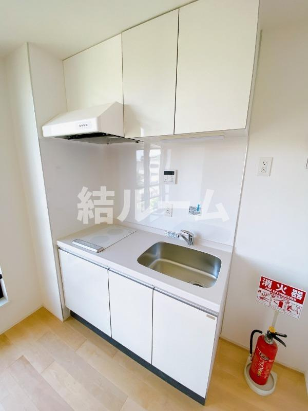 中野区江原町２丁目の賃貸マンションのキッチン