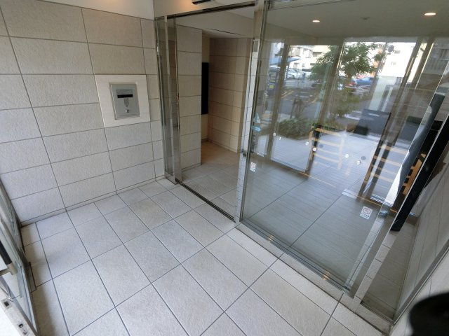 オーキッドレジデンス船橋本町のエントランス