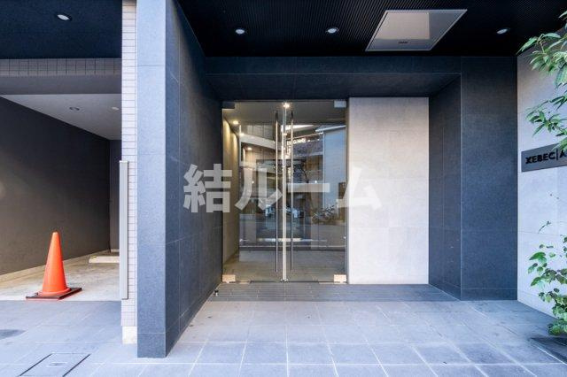 北区赤羽１丁目の賃貸マンションのエントランス