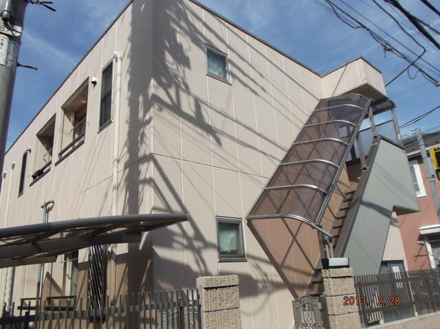 調布市国領町７丁目の賃貸マンションの外観