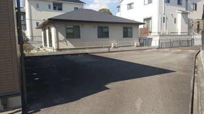 【駐車場】 | ウエストリヴァーⅡ