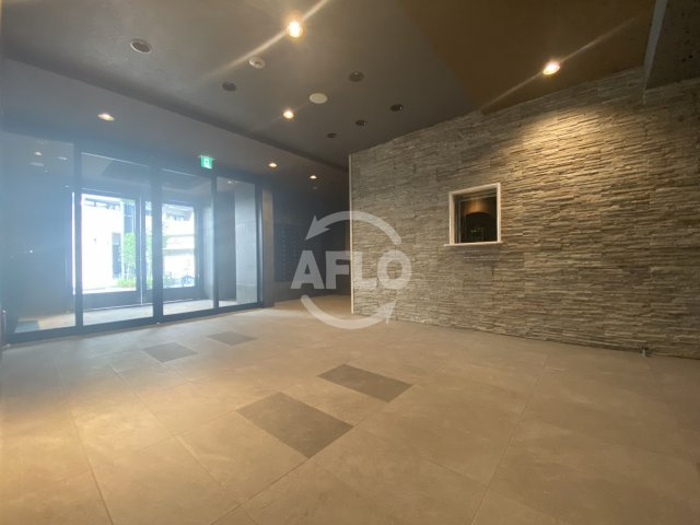 ソルテラスNAMBAフロントのロビー|TOYOTOMI STAY Premium 難波桜川Ⅲ　ロビー