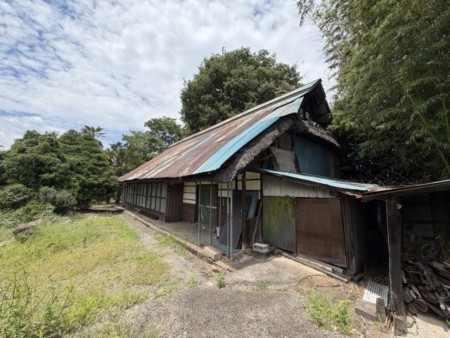 【北杜市明野町上手】南アルプスが望める古家付き土地の外観