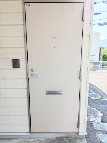 フライハイト島田の玄関