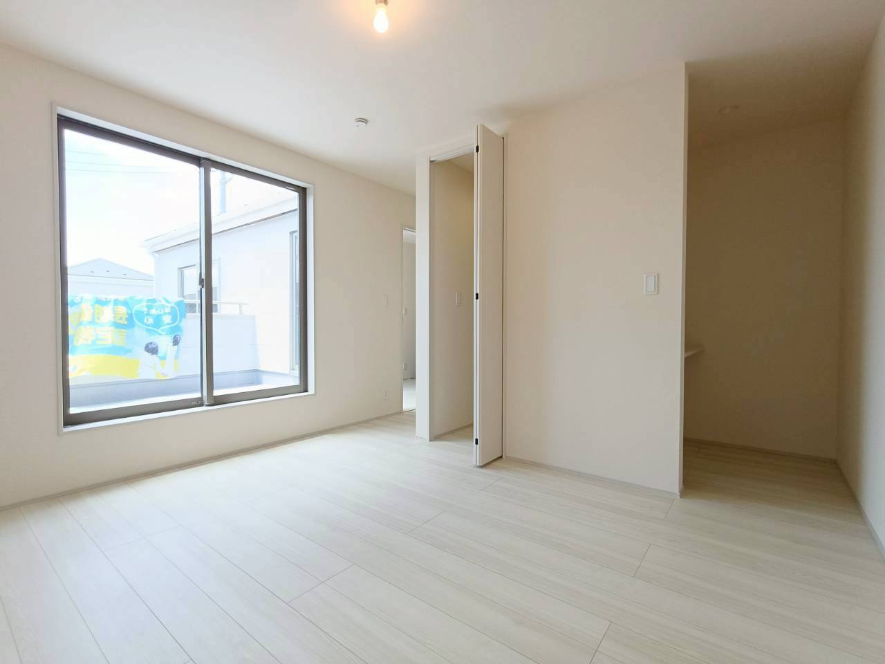 三郷市　東町　新築戸建　全2棟の洋室|施工例です