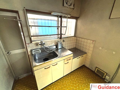 【キッチン】 | 小泉町中古戸建