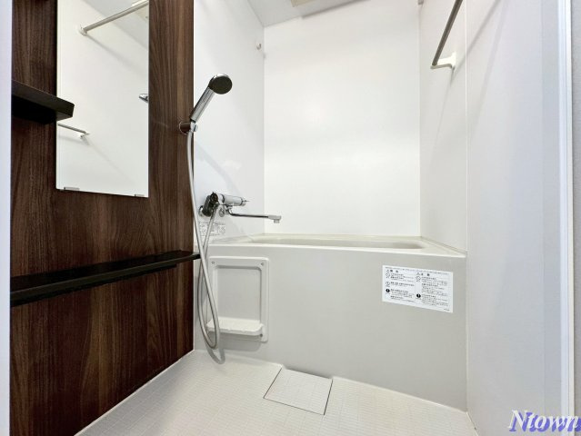 【洗面所】 | エステムコート名古屋新栄アクシス | ゆったりとスペースのある洗面所