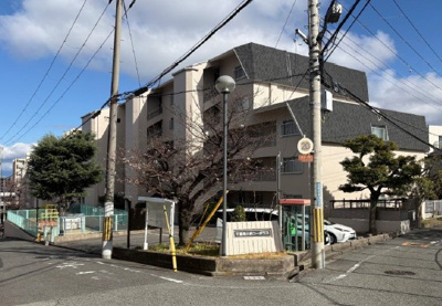 【外観】 | 千里関大前コーポラスB棟 | 外観もきれいです