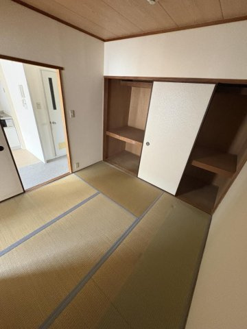 【収納】 | 千里関大前コーポラスB棟 | 十分な収納スペースがあります