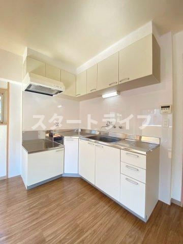 大阪市淀川区西中島４丁目の賃貸マンションのキッチン