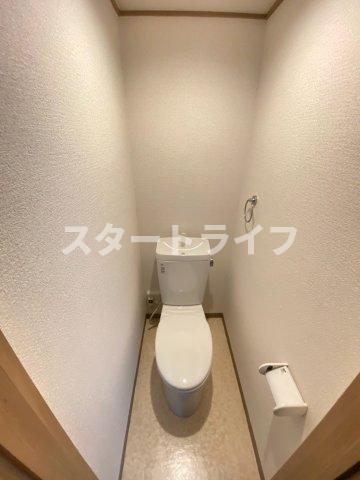 大阪市淀川区西中島４丁目の賃貸マンションのトイレ