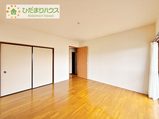【洋室】 | つくば市東光台1丁目　中古戸建 | 夏場に心地良いひんやり感はフローリングならでは☆彡