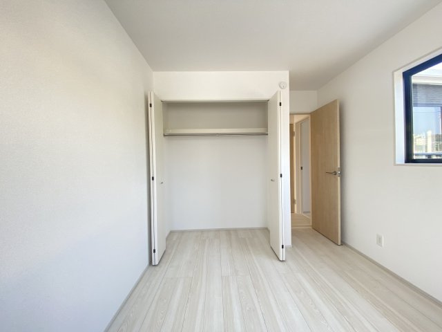 南城市大里稲嶺　2期（全2棟）2号棟の収納|※同仕様写真です