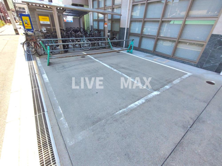 【駐車場】十三本町ウインズマンションⅡ 