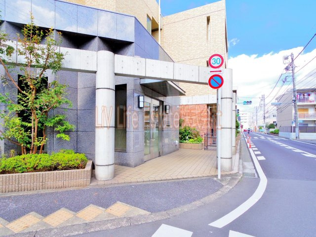 カルフール上宿