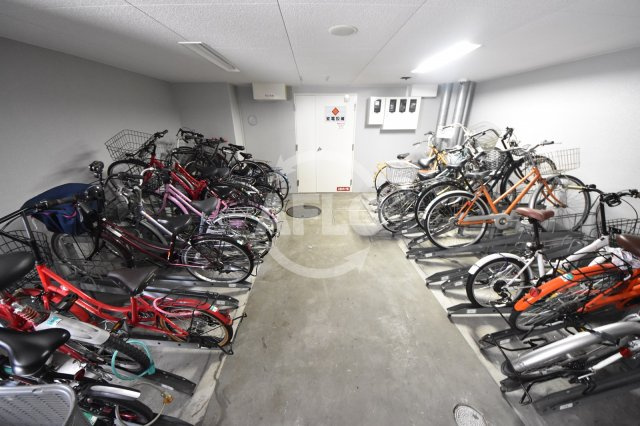 エステムプラザ梅田EASTのその他共用部分|エステムプラザ梅田EAST　駐輪場