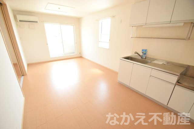 【居間・リビング】 | ゆったり過ごせる居間です