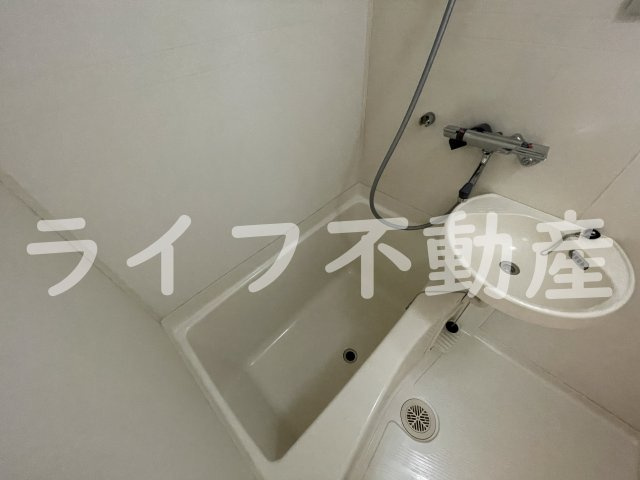ラ・フェリオ新深江の浴室|日々の暮らしに欠かせないお風呂です