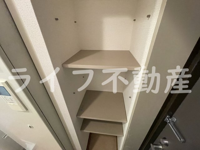 ラ・フェリオ新深江の収納|専用の収納スペースです