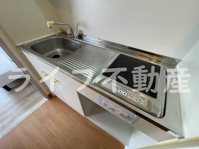 ラ・フェリオ新深江のキッチン|お料理しやすいキッチンです