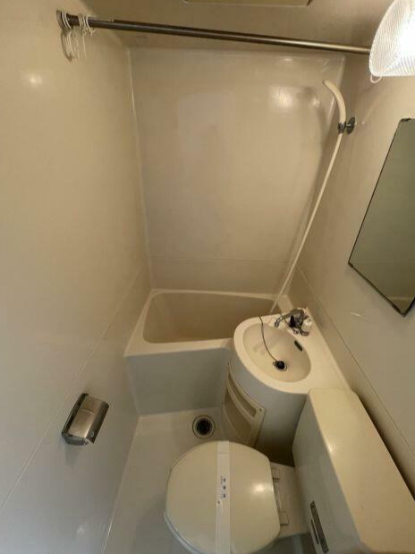 メゾンボア西小山 の浴室