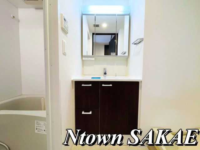 【独立洗面台】 | エステムコート名古屋新栄Ⅱアリーナ | 独立洗面台、朝の身支度には欠かせません
