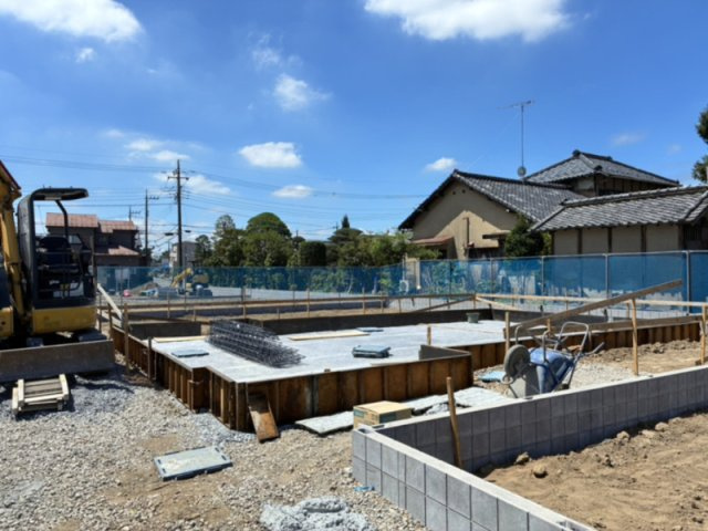 【前面道路含む現地写真】 | 加須市三俣１丁目　新築戸建　全8棟　8号棟