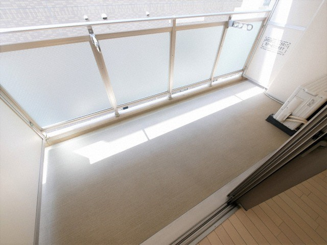 レジディア谷町のバルコニー