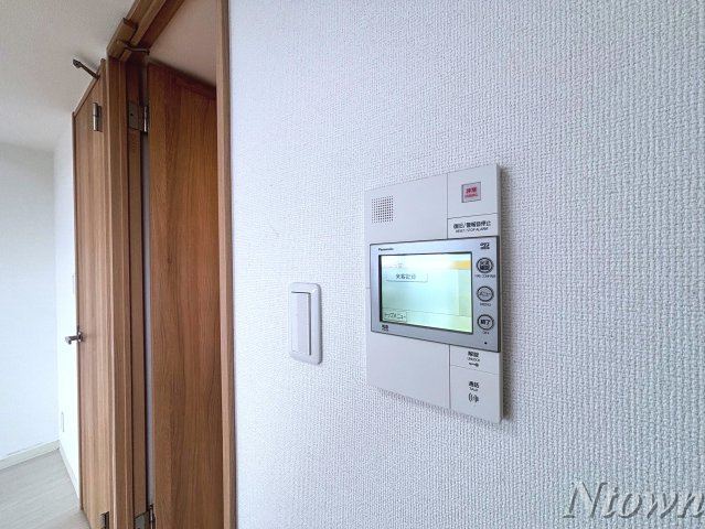 【セキュリティ】 | エステムプラザ名古屋丸の内 | モニター付きインターホンです