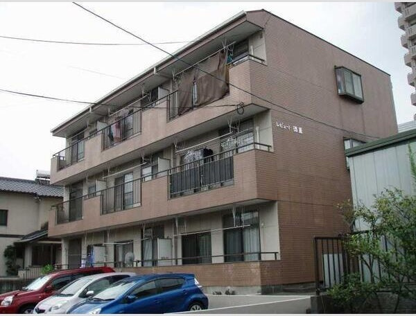 レビュート徳重の外観