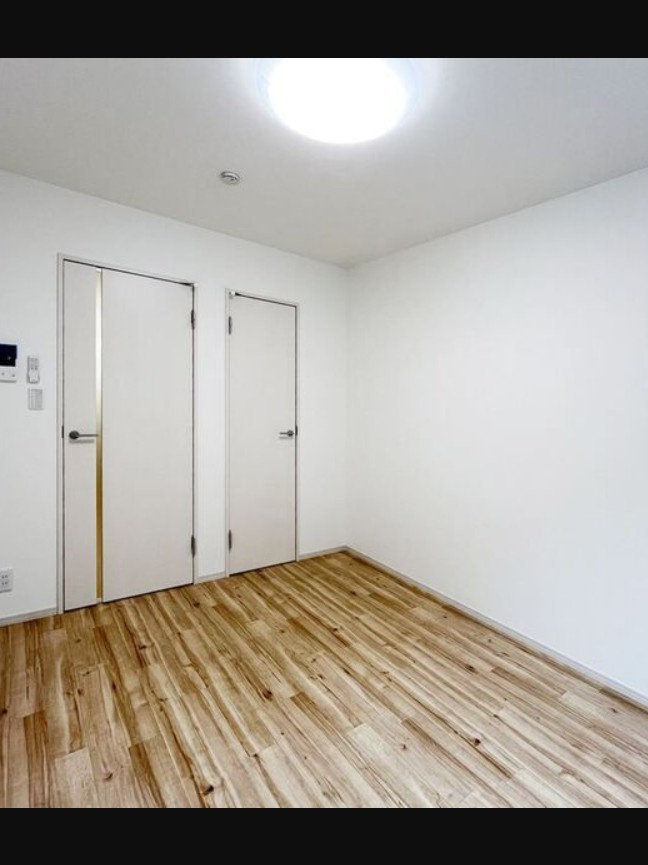イクシオ町屋の洋室