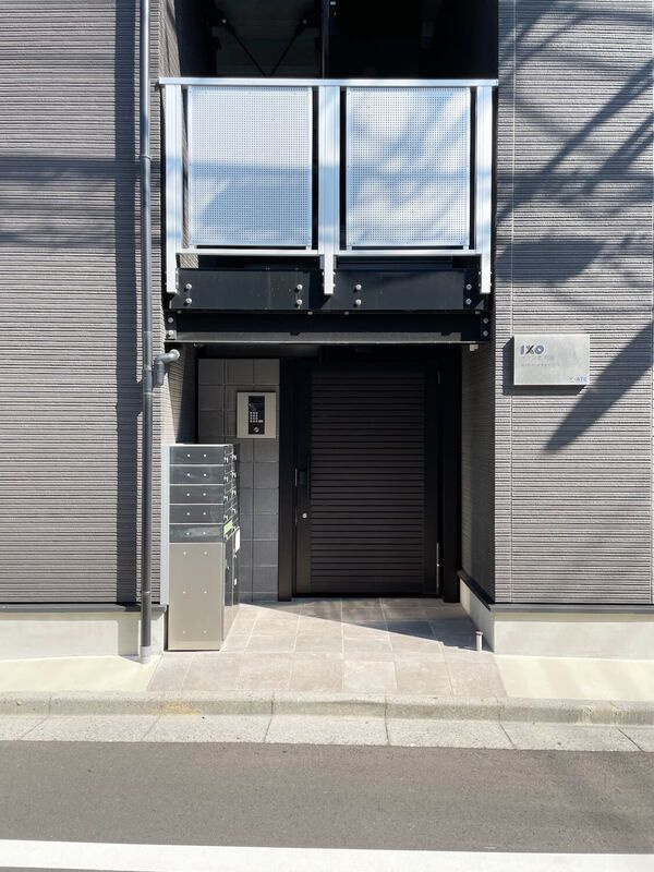 イクシオ町屋のエントランス
