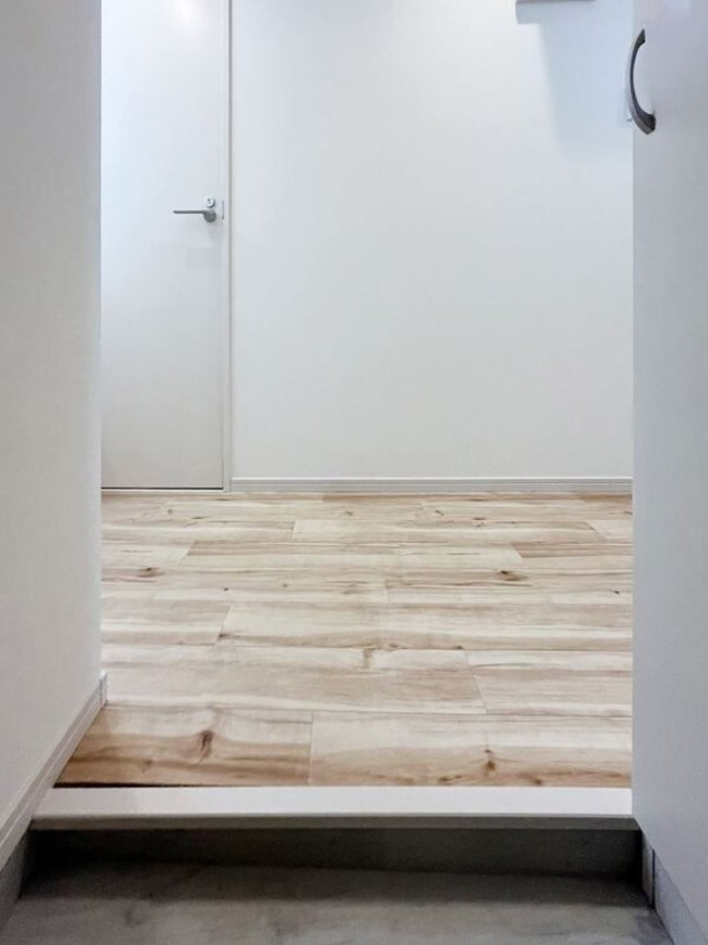 イクシオ町屋の玄関