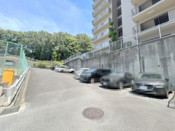 【駐車場】 | グリーンタウン香里ケ丘A棟