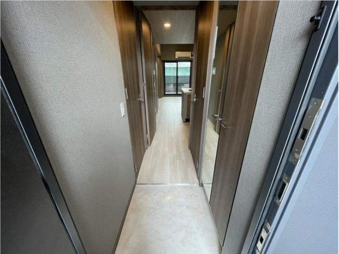 名古屋市中川区八熊１丁目の賃貸マンションの玄関