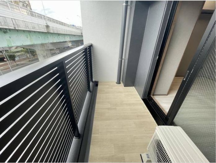 名古屋市中川区八熊１丁目の賃貸マンションのバルコニー
