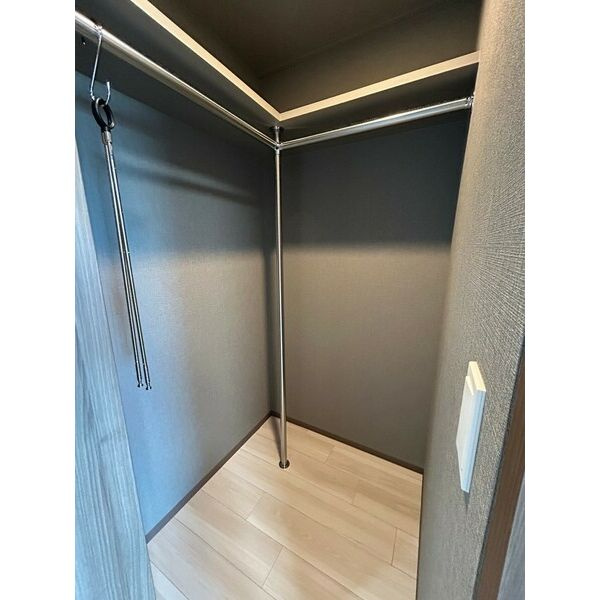 名古屋市中川区八熊１丁目の賃貸マンションの収納