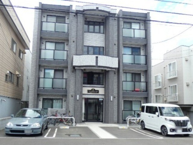 グランメールファースト
