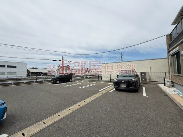 エスポワール　リアン　２ndBの駐車場|カースペースがあります