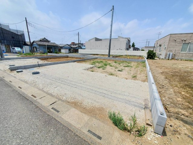 北葛飾郡松伏町　松伏　新築戸建　全6棟の前面道路含む現地写真|前面道路含む現地写真です