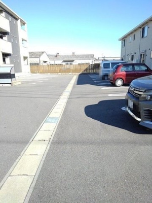 【駐車場】 | チェリーコート１０４　Ｂ