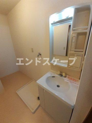 コンフレール　サンパティの洗面所|高崎、前橋のお部屋探しはエンドスケープまで！お客様の理想お聞かせ下さい♪