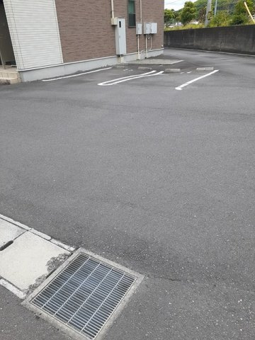 メゾン・パティオス　Ｂの駐車場